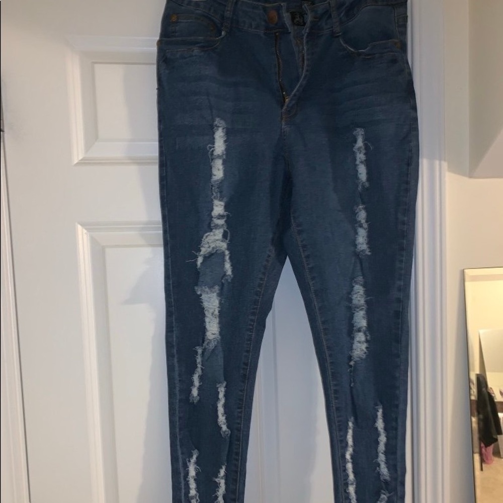 Distressed Denim High waisted jeans